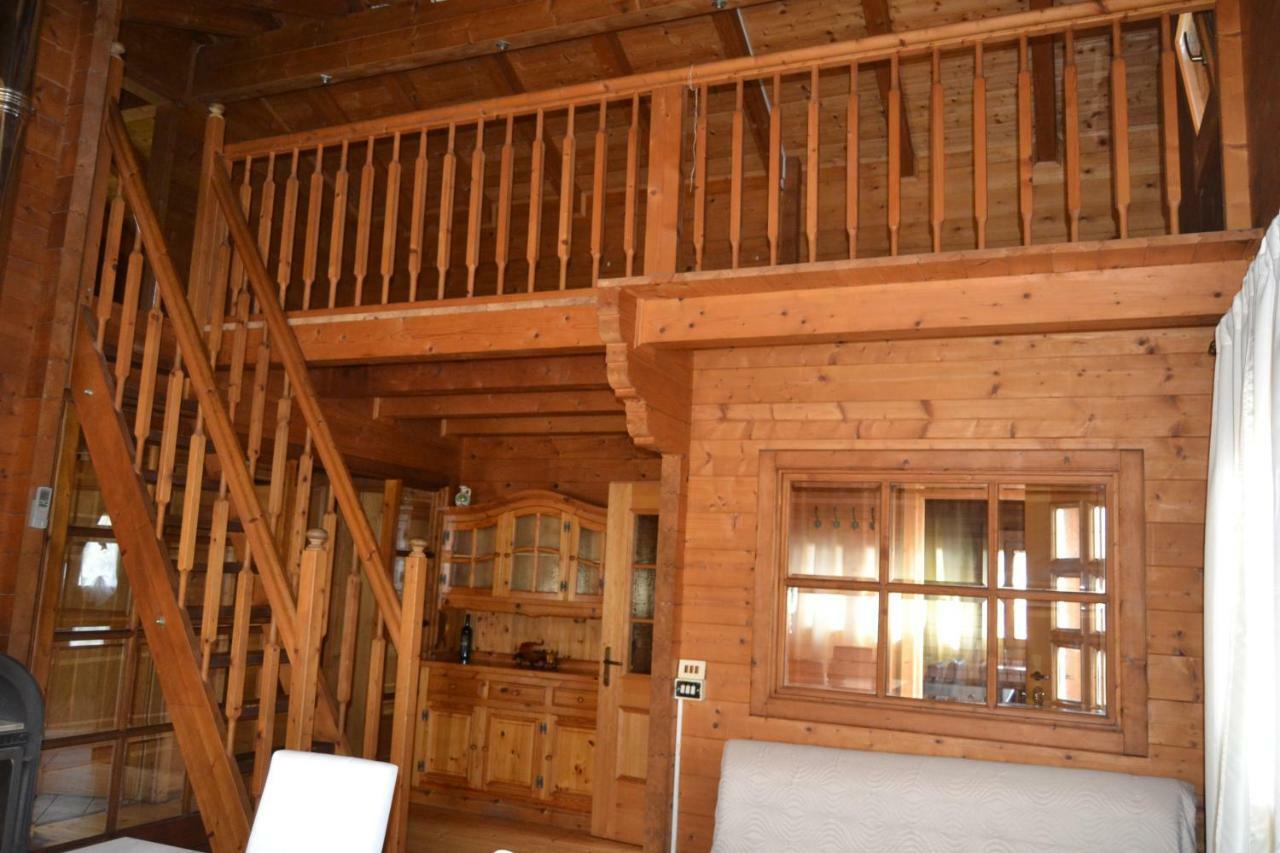 Chalet L Oasi Di Ambra 8 Posti Letto Con Uso Piscina 阿尔代亚 外观 照片